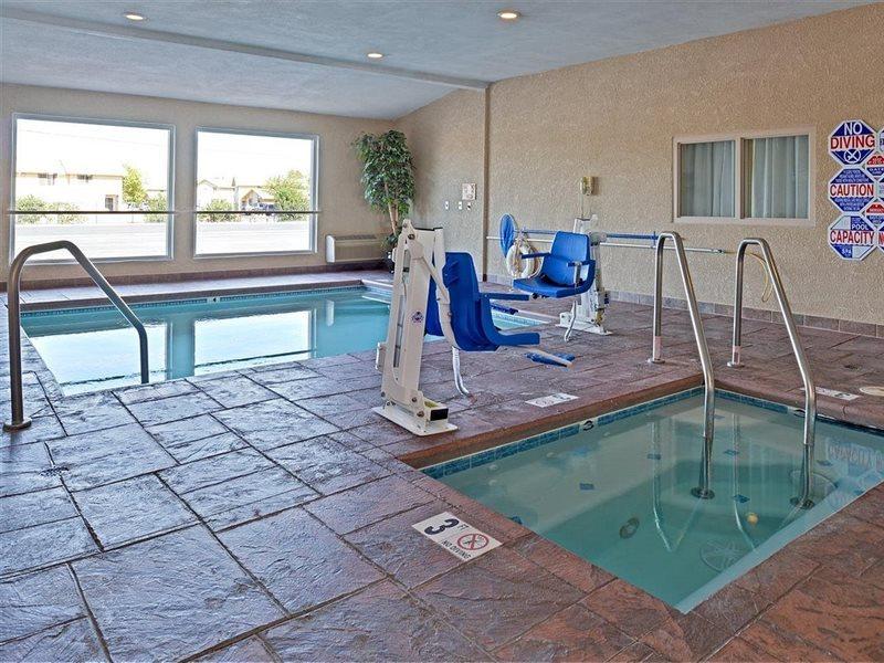 Americas Best Value Inn Westmorland Εξωτερικό φωτογραφία