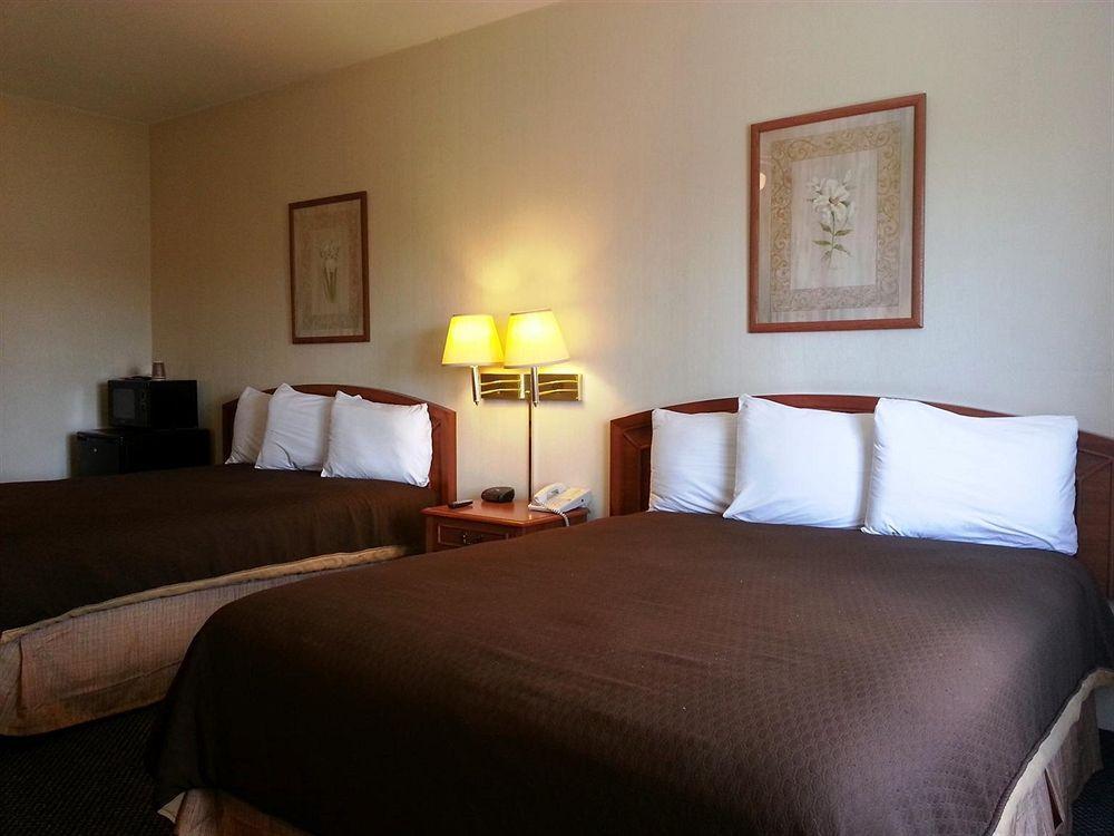 Americas Best Value Inn Westmorland Εξωτερικό φωτογραφία