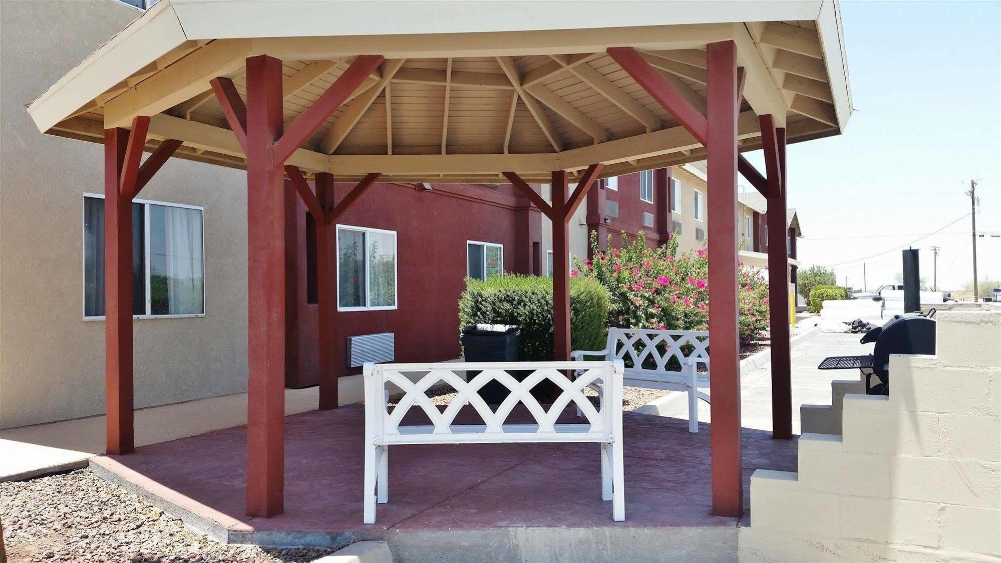 Americas Best Value Inn Westmorland Εξωτερικό φωτογραφία