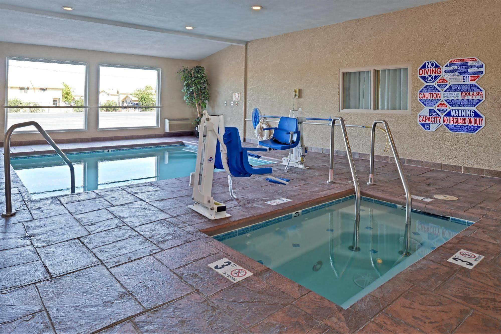 Americas Best Value Inn Westmorland Εξωτερικό φωτογραφία